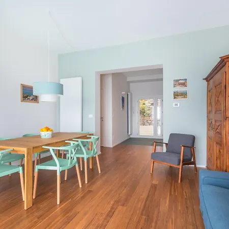 La Fiorella: Con Terrazze In Apartmán *