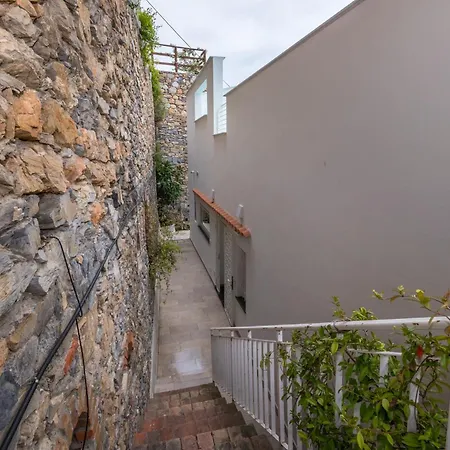 La Fiorella: Con Terrazze In Apartmán Alassio